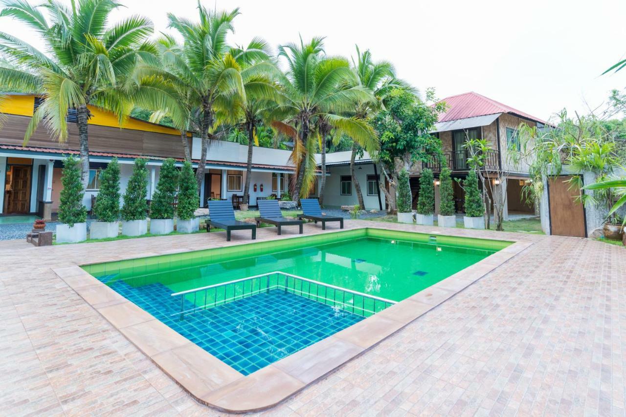 Aonang Privacy Resort Ao Nang Bagian luar foto